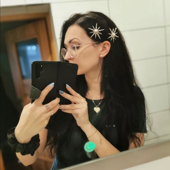 Silver Star Pearl Hair Comb - NWOT - Picture 3 of 3